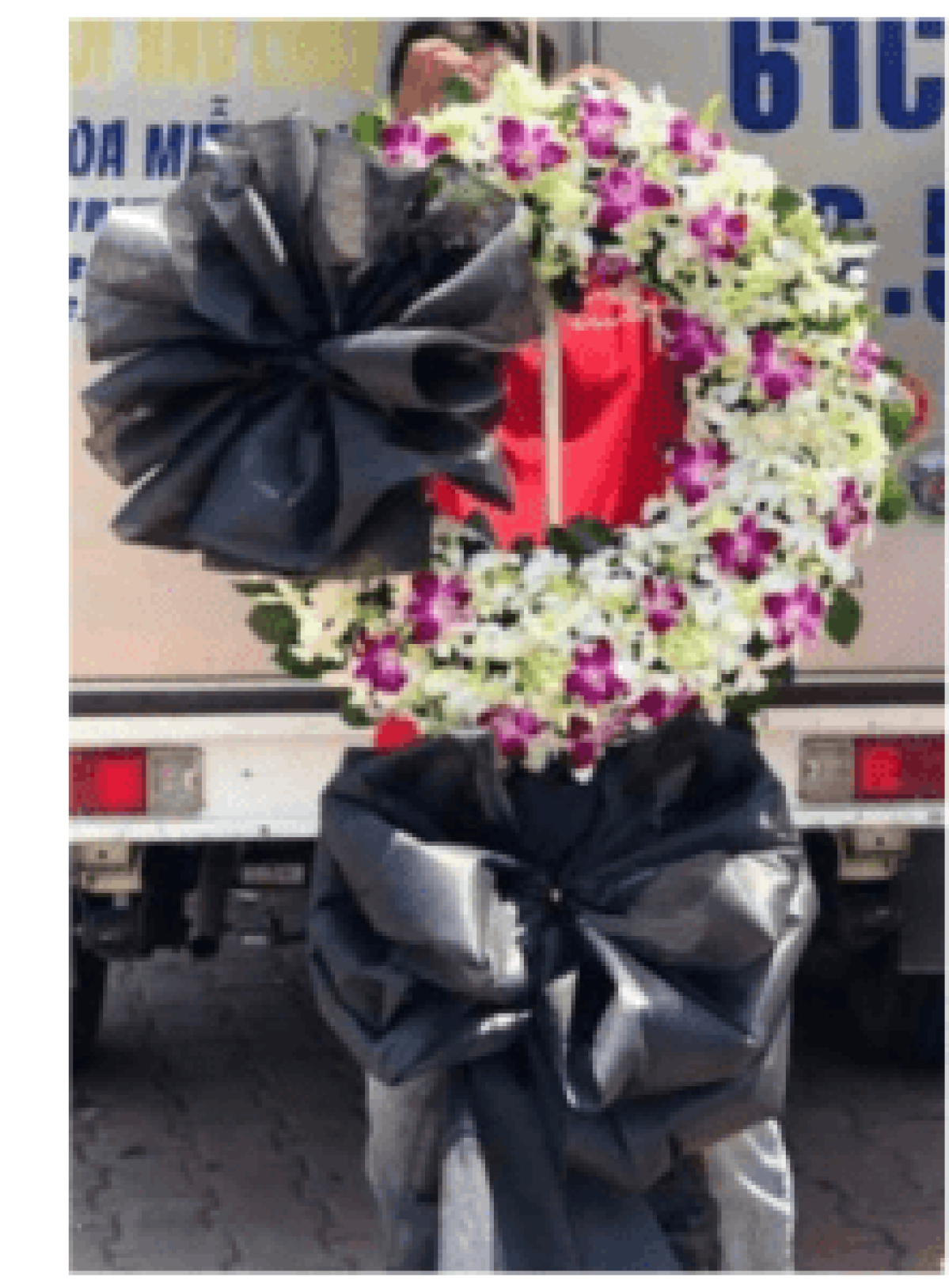 Hoa tươi - Kệ hoa viếng (TVF-KHV-020)